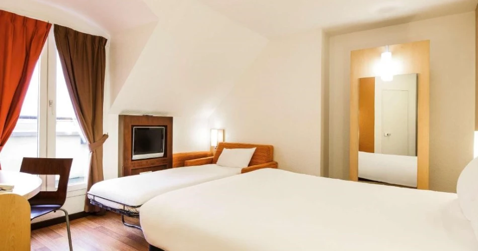 Elegant Accommodations Near Versailles: Hotels Fit for Royalty