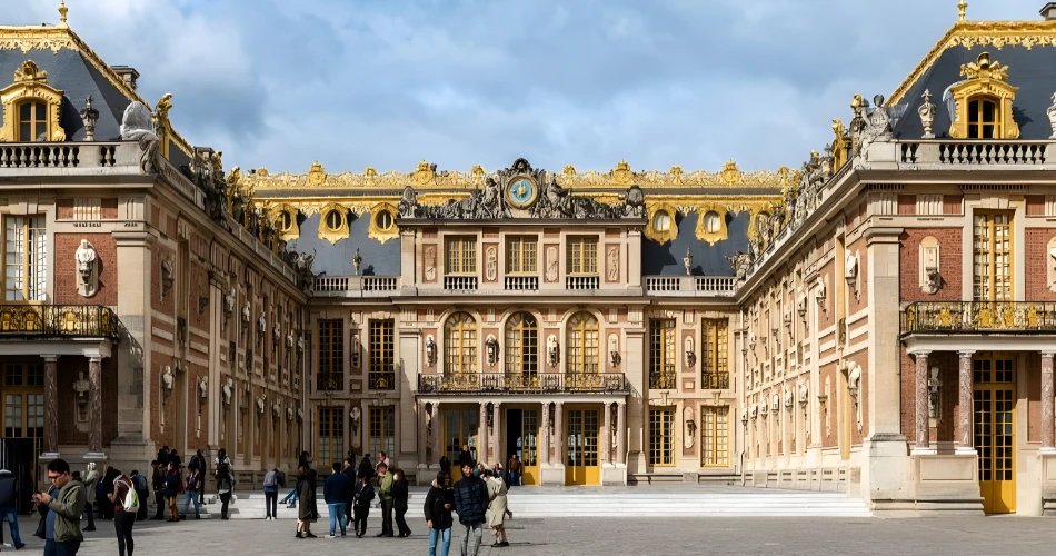 Versailles Palace Neighbors: Hotels Offering Easy Access to the Iconic Landmark