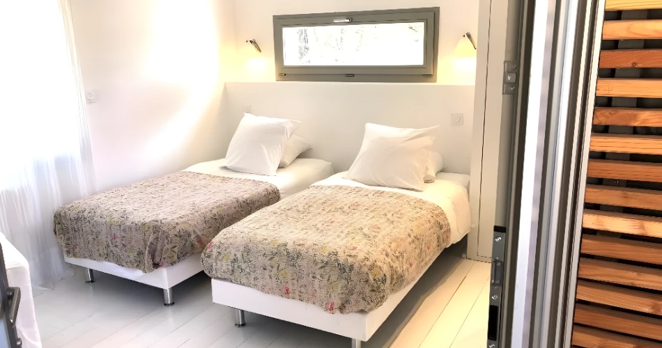 Versailles Palace Neighbors: Hotels Offering Easy Access to the Iconic Landmark