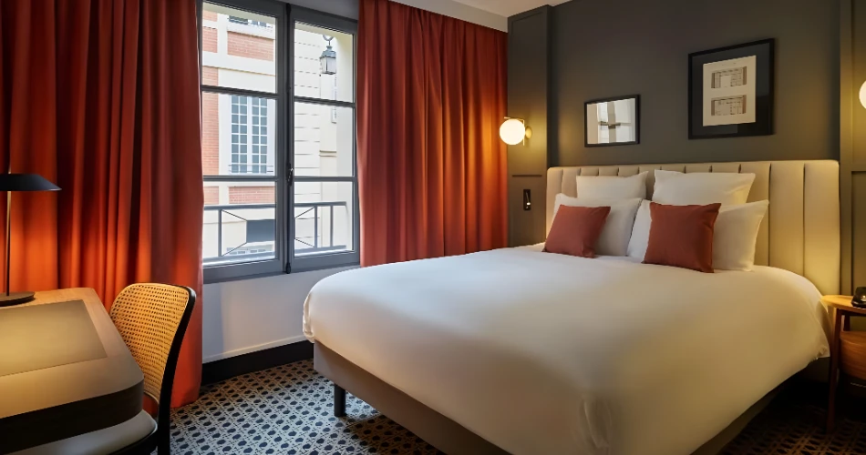 Versailles Palace Neighbors: Hotels Offering Easy Access to the Iconic Landmark